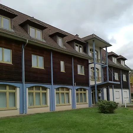 Гостевой дом Am Seeberg 3*